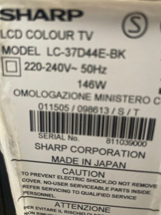 Televisión Sharp Aquos LCD 37”