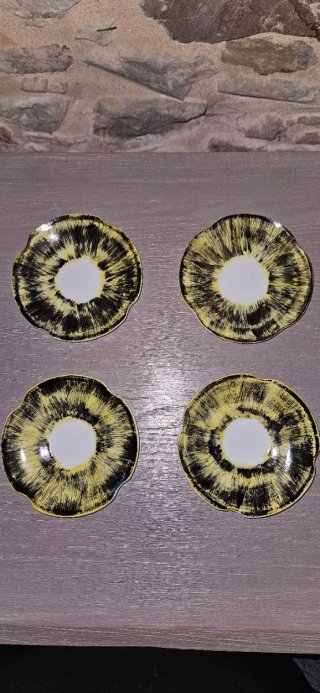 4 Platos porcelana castro sargadelos