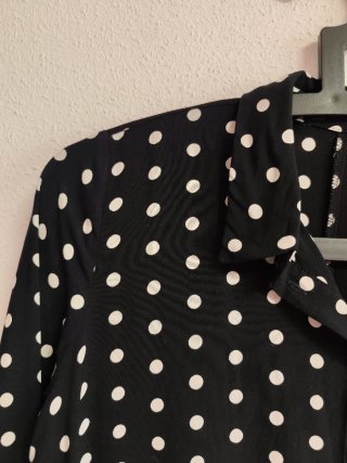 Camisa larga oversize de chica talla 38.