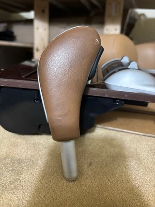 Recubrimiento Madera Consola Cayenne y pomopalanca