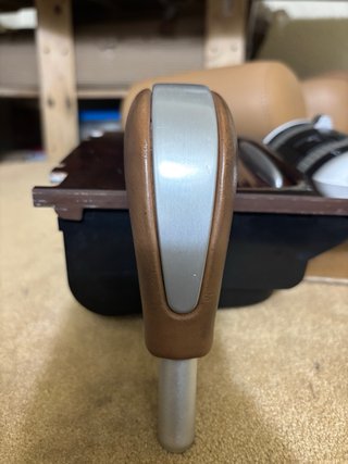 Recubrimiento Madera Consola Cayenne y pomopalanca