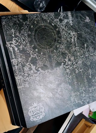 PS4 Pro Limited Edition Kingdom Hearts III