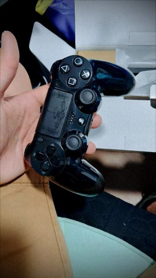PS4 Pro Limited Edition Kingdom Hearts III