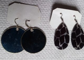 Orecchini cerchio blu e neri