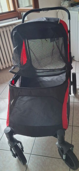 Passeggino per cani nero e rosso NUOVO mai usato
