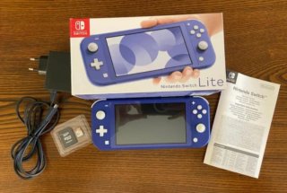 Nintendo Switch Lite Blu