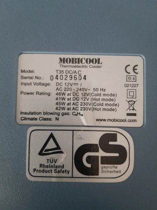 Nevera Portátil Mobicool 34L