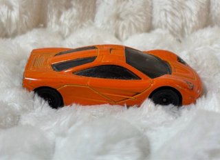 Hot Wheels McLaren Arancia