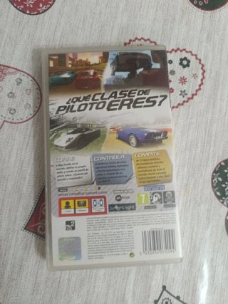 Cover e manuale per Need for Speed Shift PSP