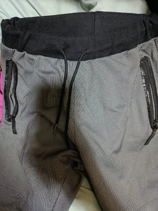 Pantalones cortos 2 negros y 1 azul 1 chándal larg