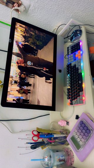 iMac 21.5 2.7GHz 8GB RAM
