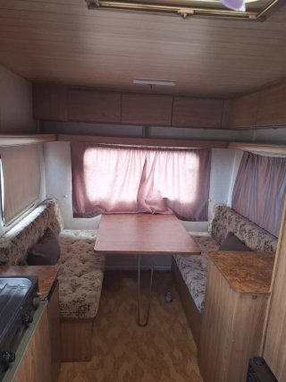 Caravana con papeles en regla