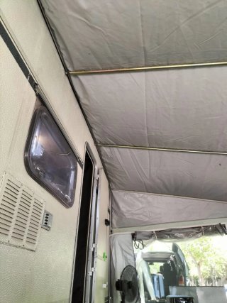 Caravana con papeles en regla