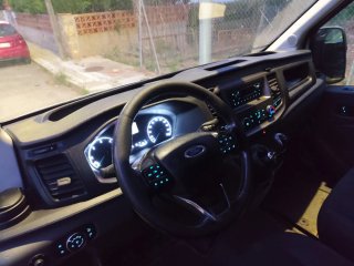 Ford E-Transit Courier 2020