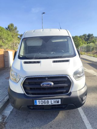 Ford E-Transit Courier 2020