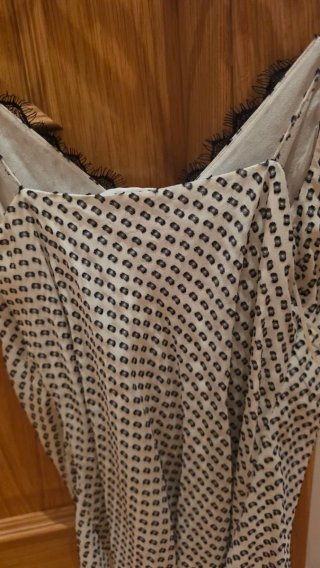 Camiseta tirantes con encaje