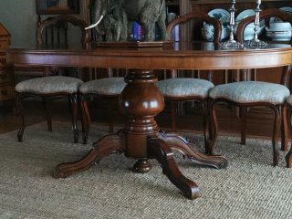 Mesa comedor ovalada madera maciza 170x100