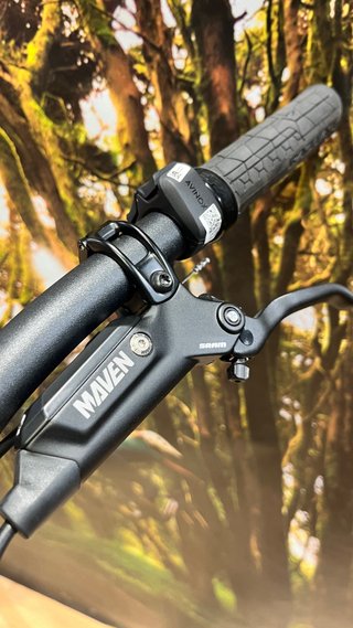 Bici Eléctrica Crussis Carbon Avinox M2S