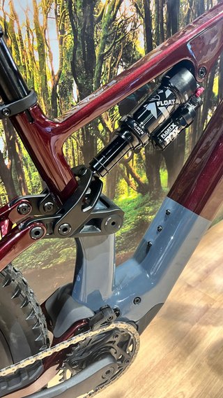 Bici Eléctrica Crussis Carbon Avinox M2S