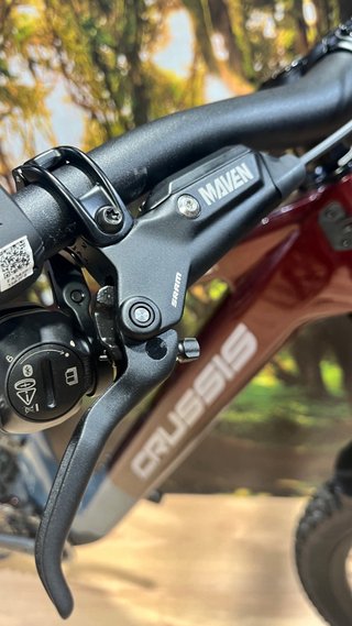 Bici Eléctrica Crussis Carbon Avinox M2S