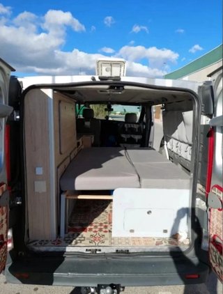 🚐 Trafic Camper L2 115CV Placa Solar ITV 2027✨