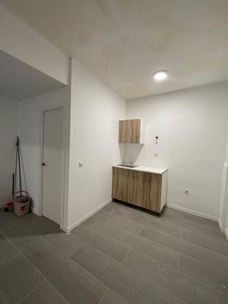 Local comercial en venta en Montesa en Esplugues de Llobregat