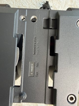 Trípode Manfrotto 546B + Cabezal Fluido 504HD