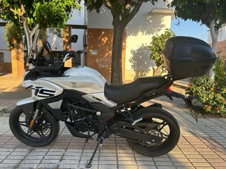Moto Voge 300 DS edición limitada