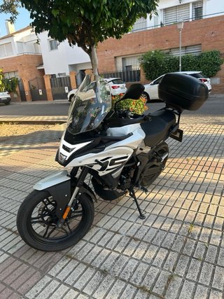 Moto Voge 300 DS edición limitada