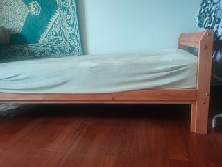 Cama Solteiro IKEA 90x200 + Colchão