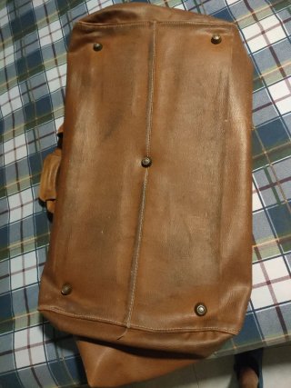 Bolsa de viaje de piel marrón