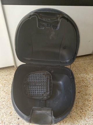 Baúl Kymco Negro para Scooter