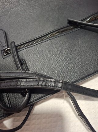 Bolso Guess Negro