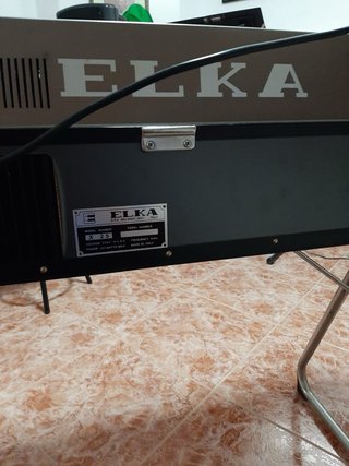 Teclado ELKA X25