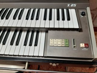 Teclado ELKA X25