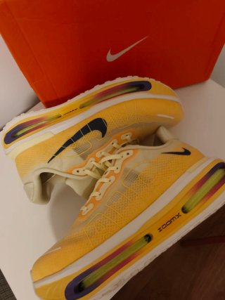 Zapatillas Nike Vomero Premium