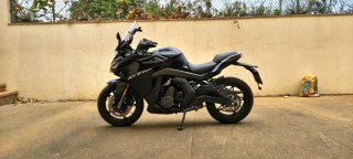 CFMOTO 650GT Negra y Gris