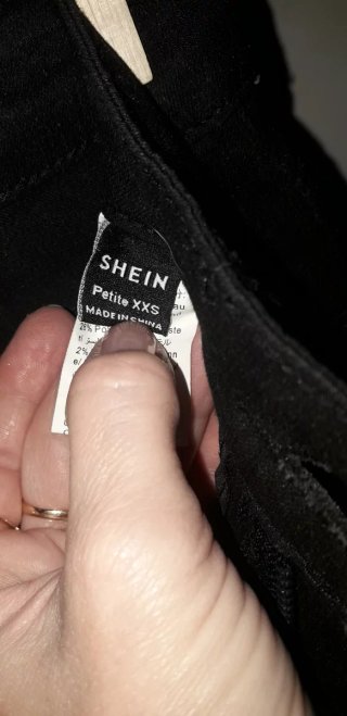 Pantalón corto negro sin estrenar