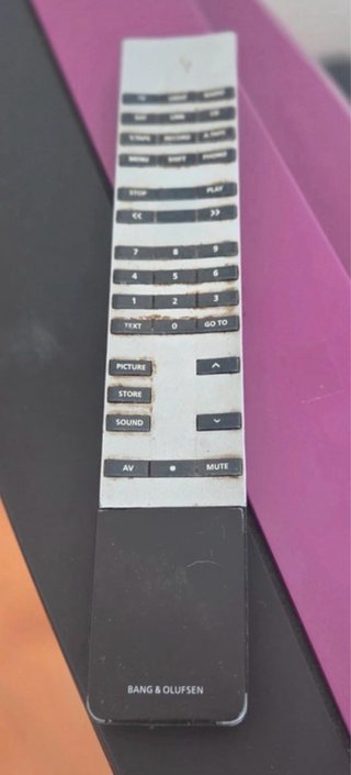 Televisor Retrogaming Bang & Olufsen MX4000