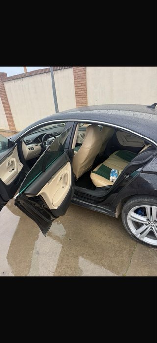 Volkswagen CC 2011