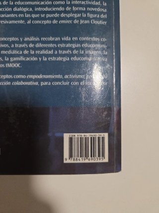 Educación y comunicación en una sociedad postdi...
