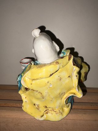 Antico Buddha in ceramica