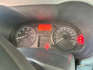 Se vende Renault Clio 2, motor 1,5dci 65cv
