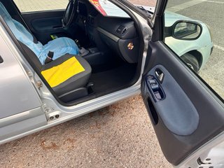 Se vende Renault Clio 2, motor 1,5dci 65cv