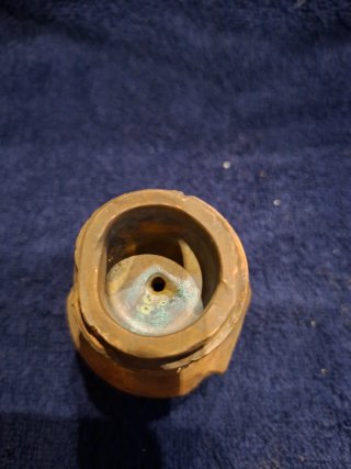 Pisapapeles de Latón