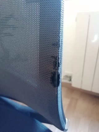 Silla de oficina Ikea negra y plateada