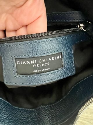 Bolso Gianni Chiarini piel azul