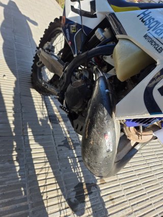 Husqvarna TE300 TPI Enduro Moto