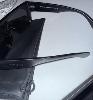 Gafas de Sol Louis Vuitton Negras y Grises