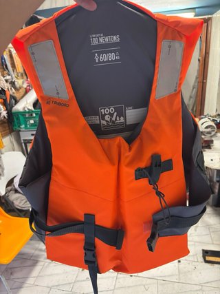 2 Chalecos Salvavidas Tribord 100N 40€ cada 1
